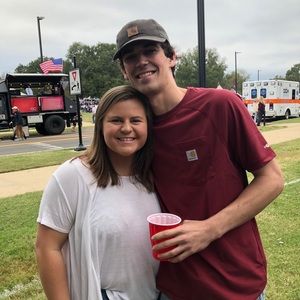 Meet your Posher, Hunter